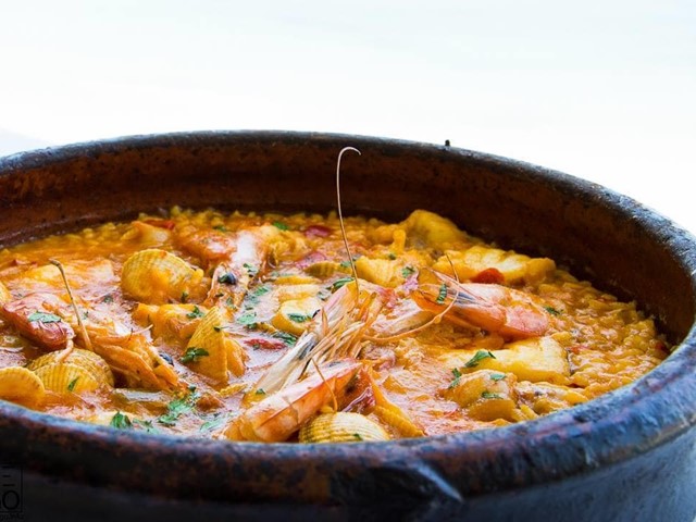 Comida para llevar en Bueu: ¡prueba los arroces y mariscos de Restaurante Loureiro!