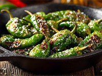 La cultura del tapeo: ¿Por qué es la mejor manera de probar Galicia?